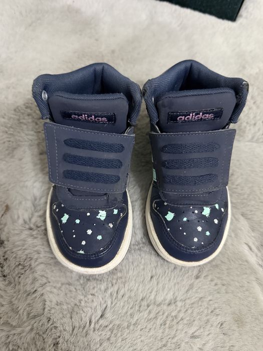 Adidasi Adidas cu scai