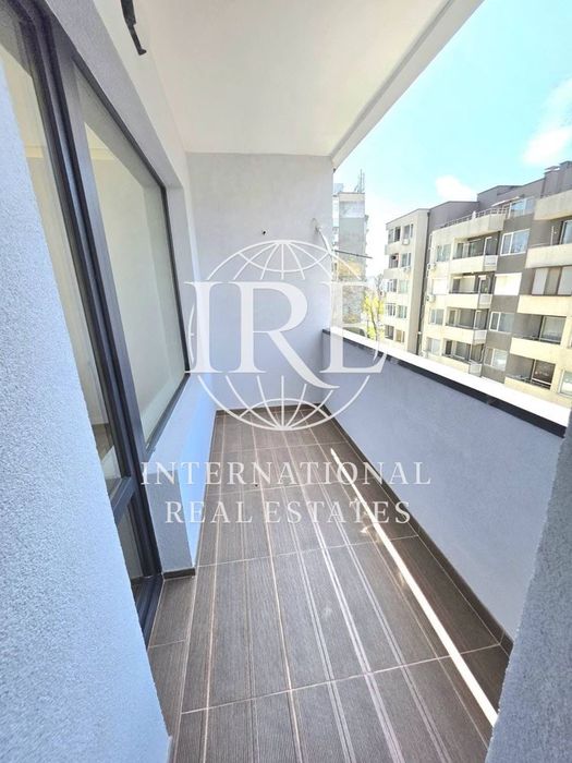 Продава се Двустаен апартамент в Варна, Окръжна болница - 51 кв.м за 1499 €/кв.м - Снимка #8