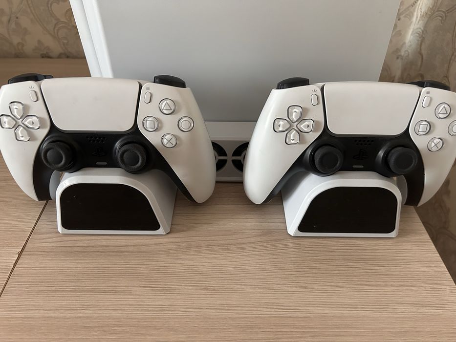 Playstation 5, с играми