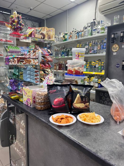 Предлогаем дистрибуцию  снеков