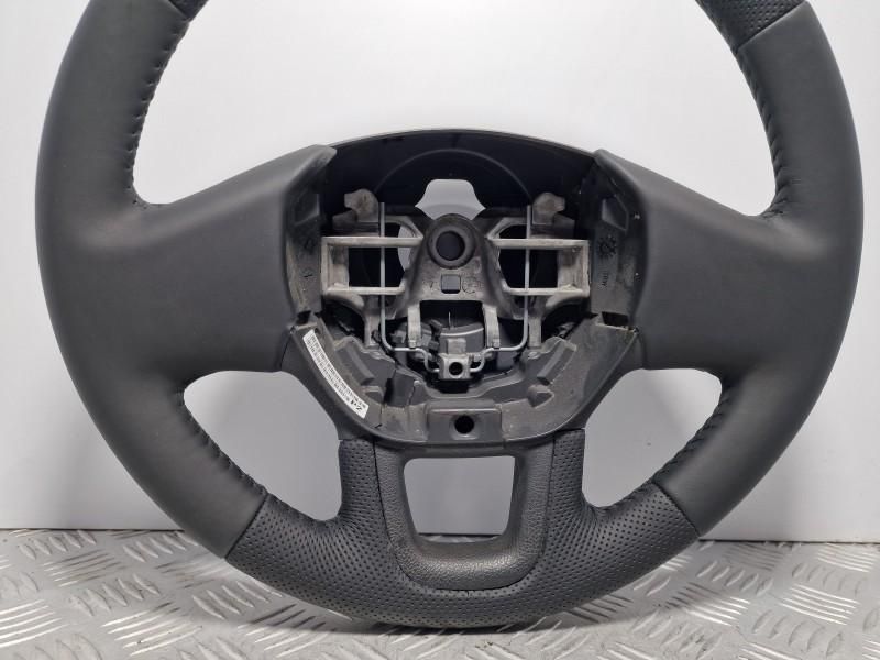 Volan piele perforata cu comenzi Opel Vivaro B
