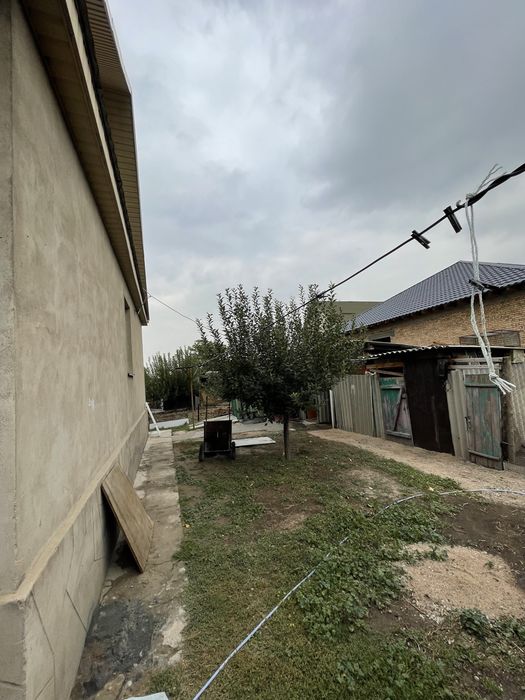 Продается дом в поселке Абай
