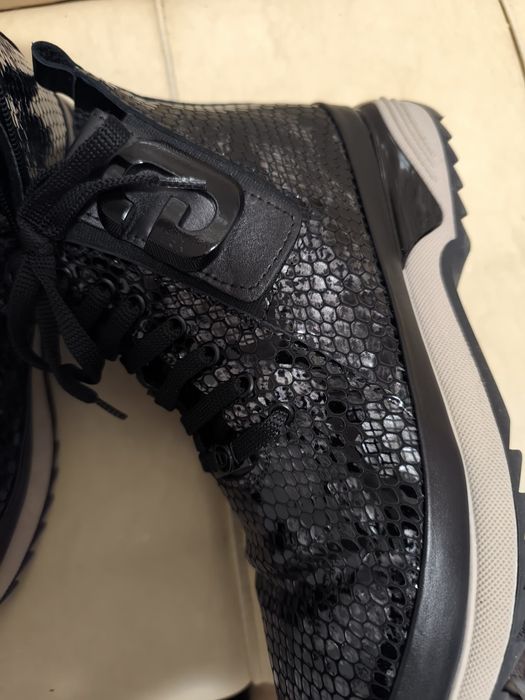 Естествена кожа 39 номер