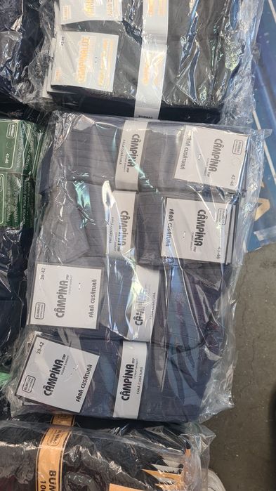 Vând sosete Campina Dama și bărbați.