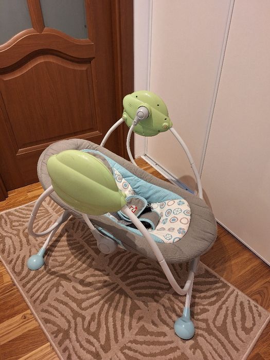 Leganel bebe Primii Pasi