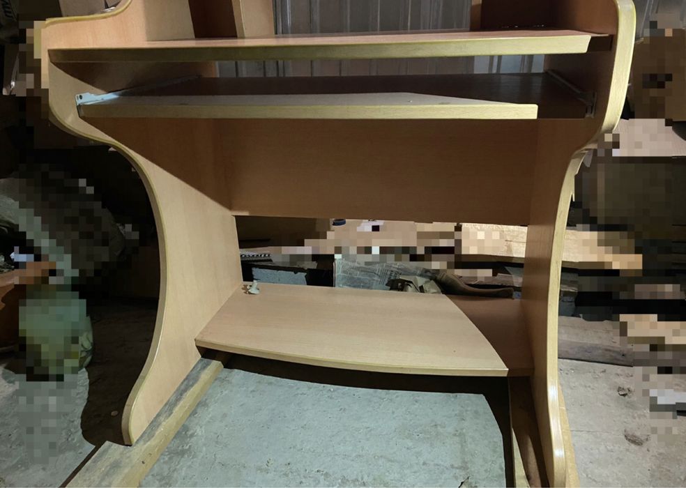 Компьютерный столик