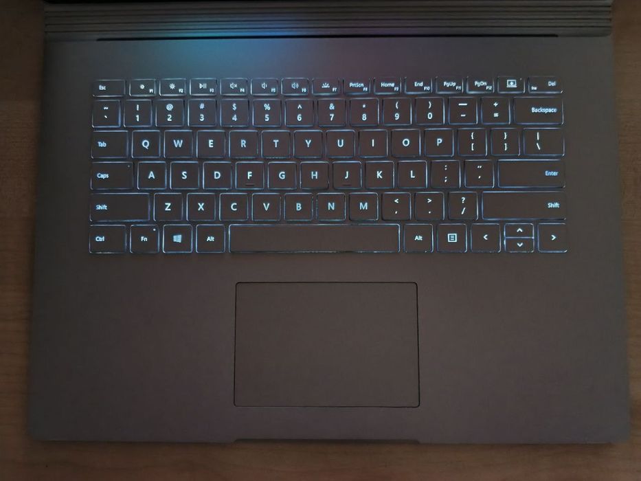 SurfaceBook 2 15" 3K OLED/CORE i7-8650U/16GB/512GB/GeForceGTX 1060 6GB