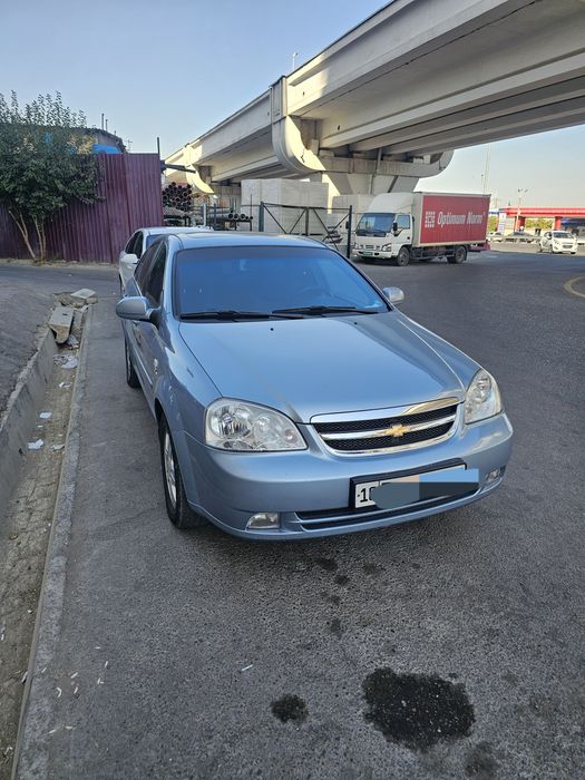 Chevrolet  Lasetti 1.8 avtomat
