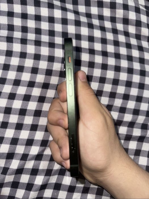 Iphone 13 mini. Verde