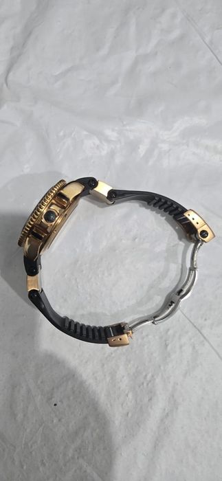 Муж часы Бренд , новый, стильные,