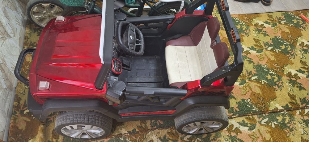 Детский машина хороший состаяние