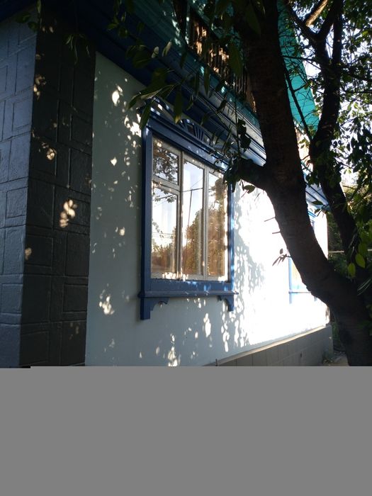 Продажа  кирпичного дома в городе