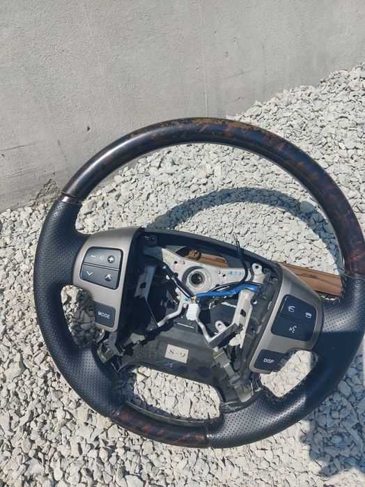 Toyota  land cruiser j150.
