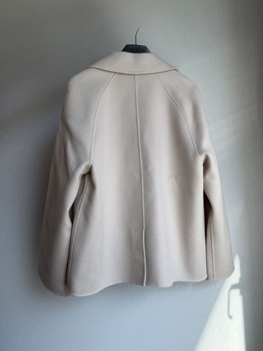 Полупальто аутлет Max Mara