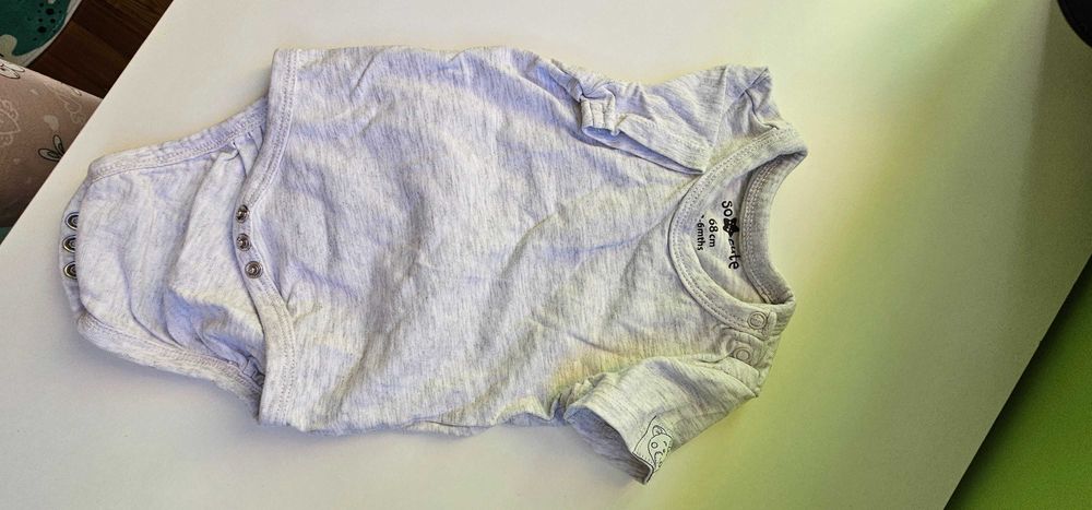 Бебешки дрехи от 56-68 размер и принадлежности за бременни