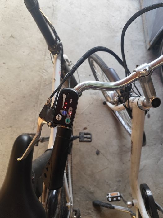 Vând biciclete electrice