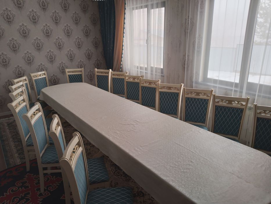 Стол стуля сатылады