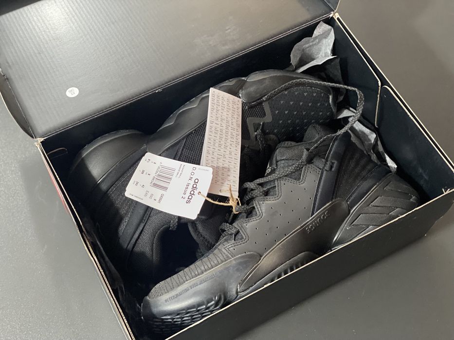 Adidasi Originali Adidas PHARRELL WILLIAMS D.O.N. ISSUE 2 Noi !