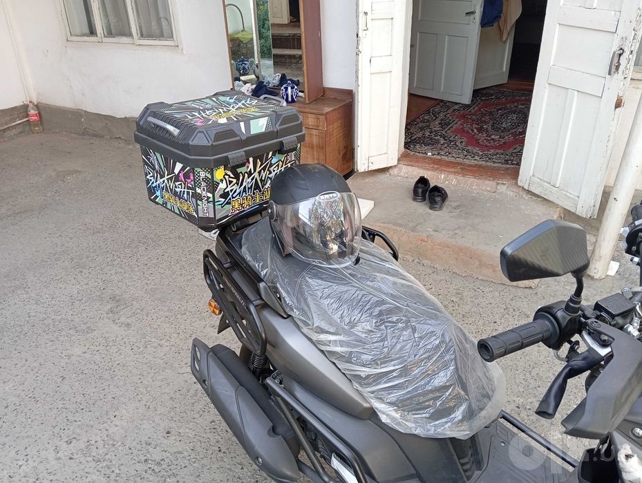 Скутер танк 150 сотилади