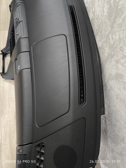 Mercedes 210 торпеда, панель