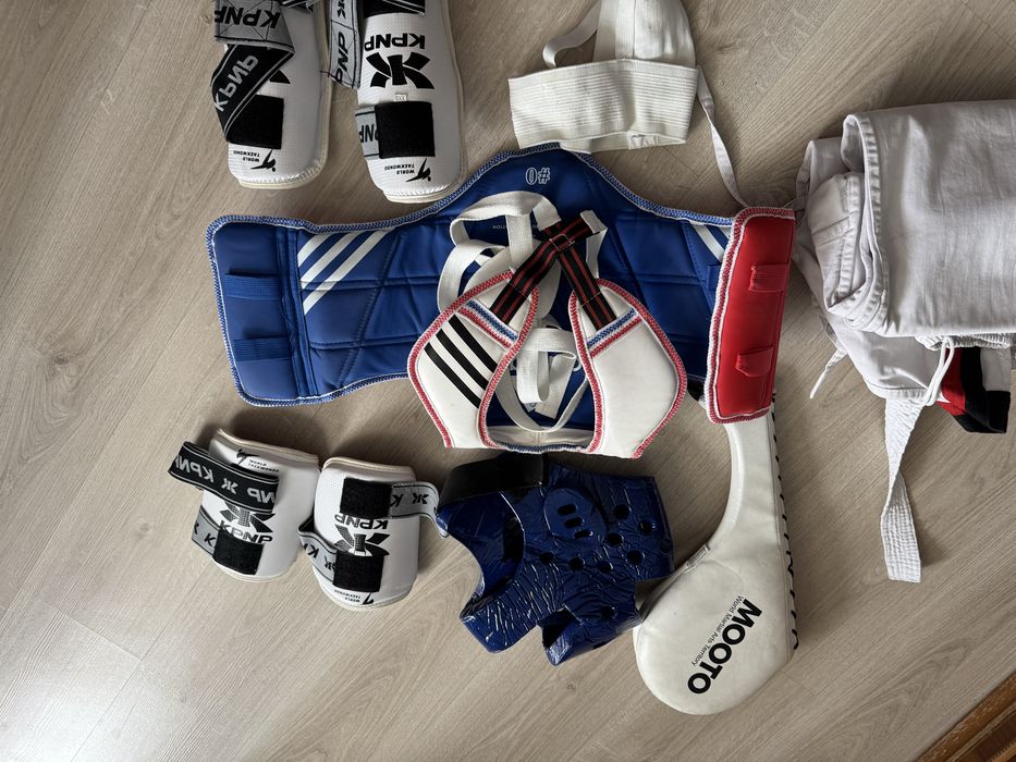 Продам экипировку на таеквондо