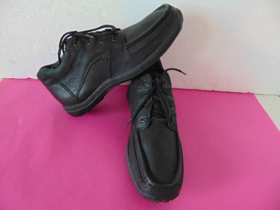 НОВИ Clarks Gore-texномер 44 Оригинални мъжки обувки