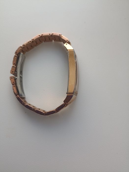 Продам часы Romanson