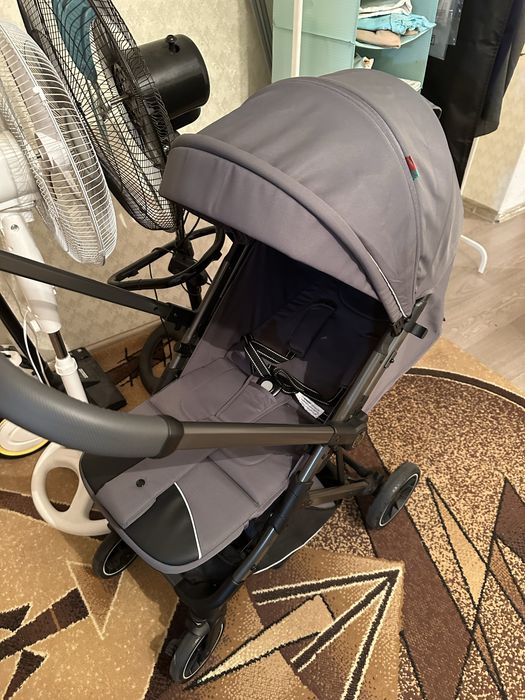 Коляска kidilo складная продается