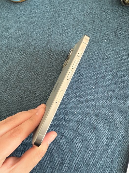 Продам iPhone 15 pro