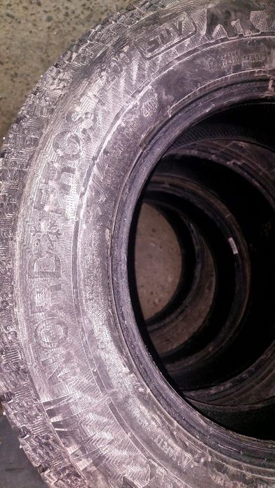 Продам зимние шины