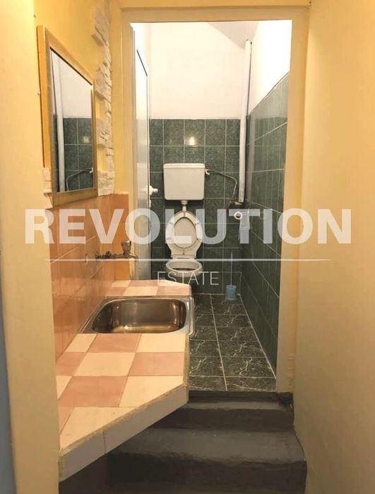 Дава се под наем Едностаен апартамент в Варна, Общината - 16 кв.м за 350 € - Снимка #5