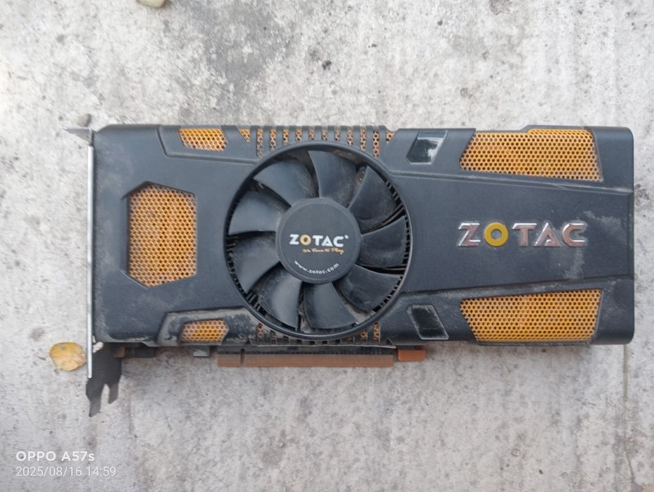 Видео карта zotak GTX 560 TI OC11 1 GB 256 BIT DDR5