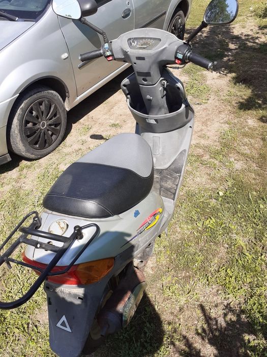 Vand scuter 4t 49cc adus recent din germania