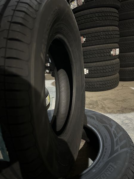 Нови летни бусови гуми LANDSPIDER 215/75R16C 113/111S 2157516C