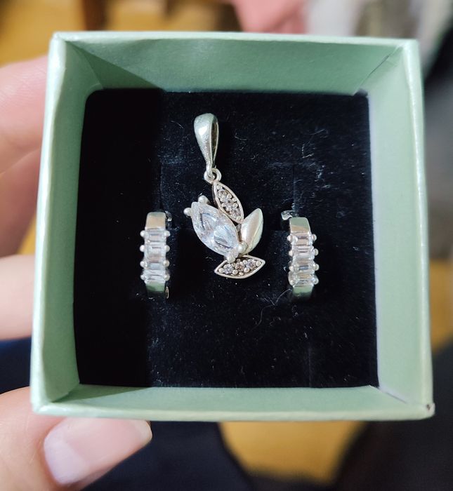 Серебро сапфир проба 925