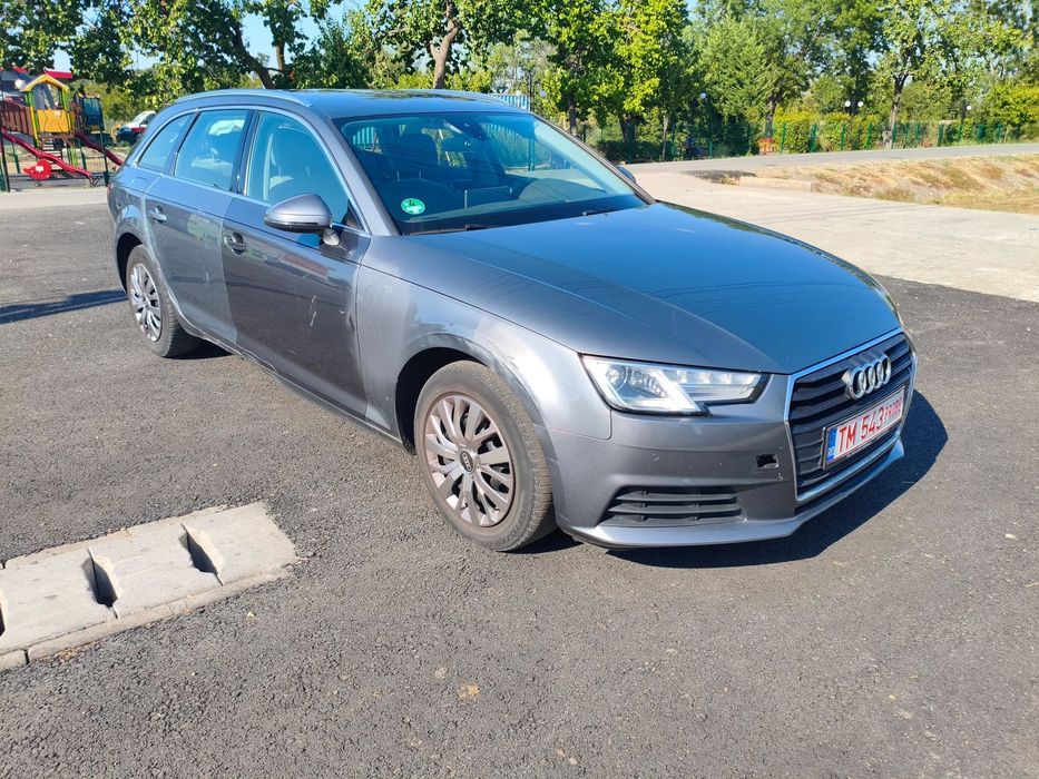 Audi A4 Avant 2019 Automat avariat