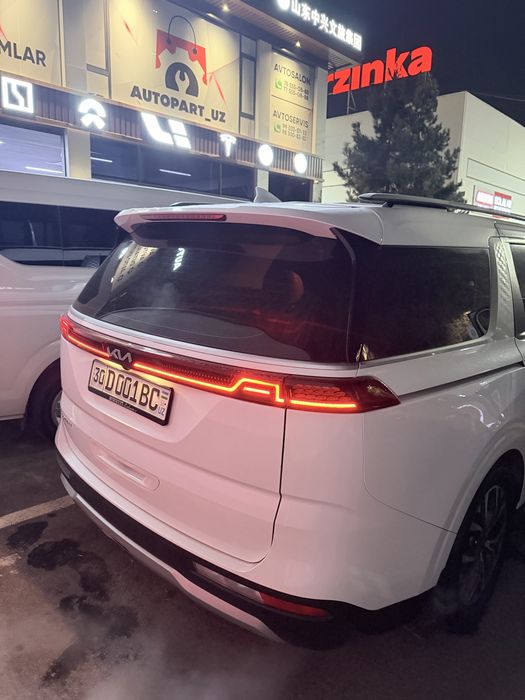 Kia Carnival 2023 yil 87000 probeg kraskasi tozza 2 propan gaz