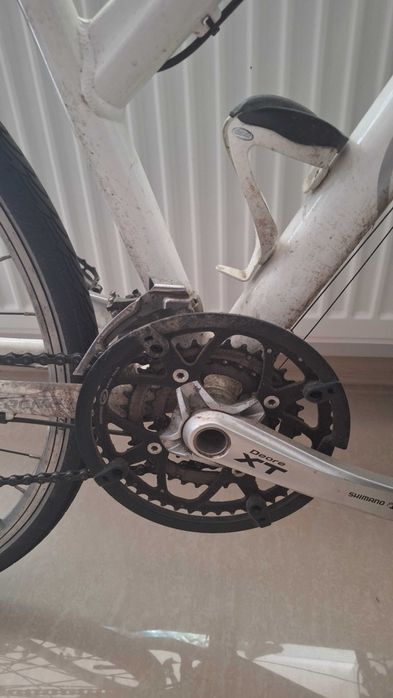 Bicletă Cross / Trekking Felt - Echipare Shimano Deore XT / Cauciucuri Noi
