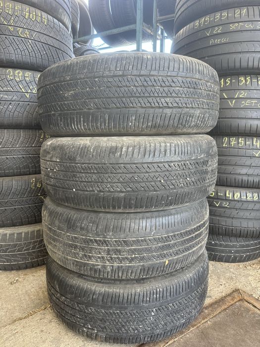 Vând set de 4 anvelope premium Bridgestone, dimensiunea 235/55 R18.