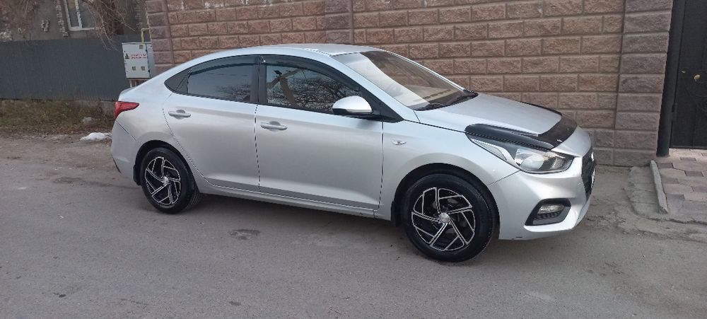 Продам диски с шинами