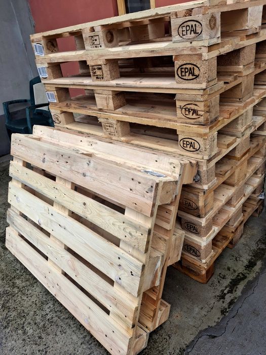 Vând paleți euro și non euro