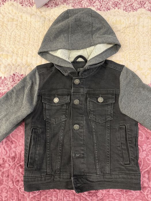 Джинсовая куртка для мальчика