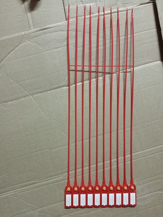 Пломбы пластиковые номерные