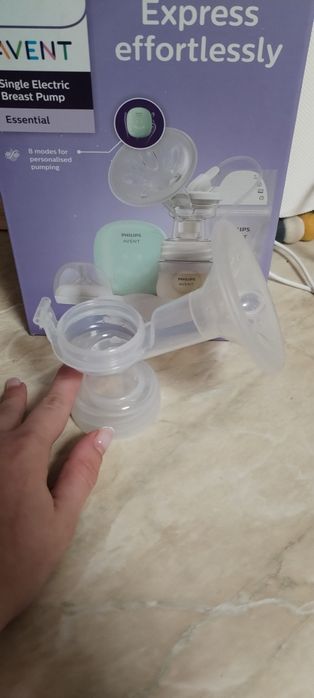 Помпа за кърма Philips Avent Single Electric Breast Pump Essential