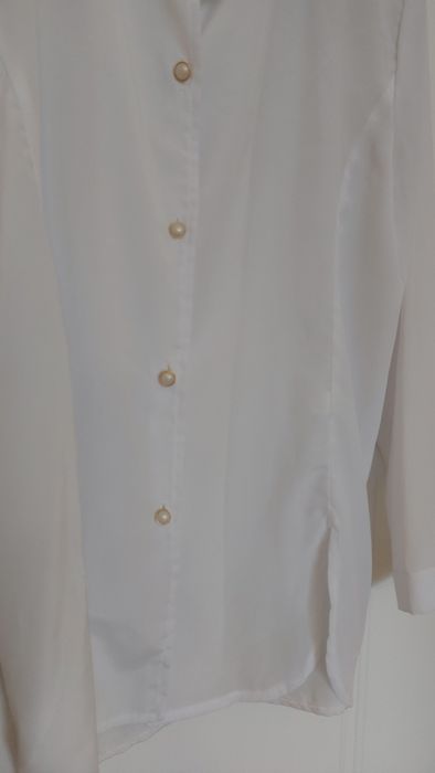 Дамска бяла блуза