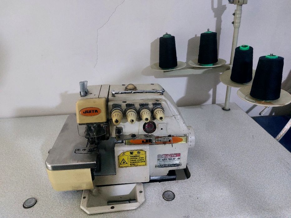 Averlo tikuv mashinasi