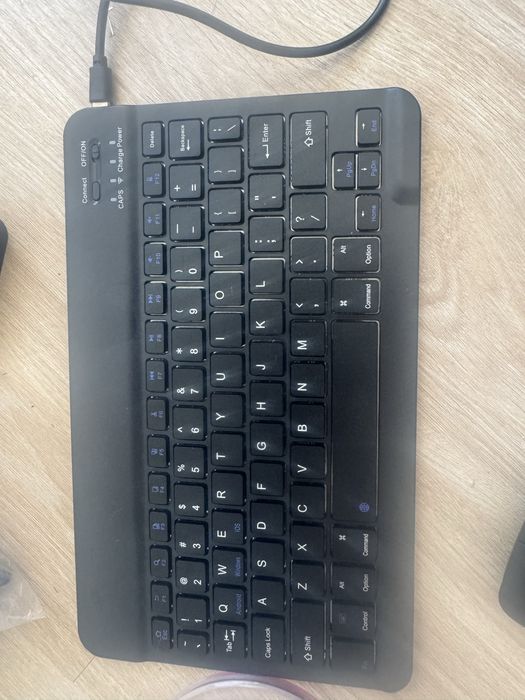 Vand gadgeturi pentru casa