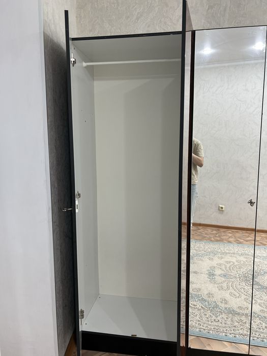 Продам шкаф недорого