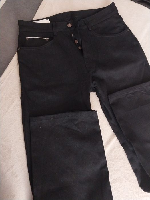 Продается джинсы оригинал zara