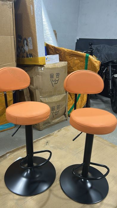 Продам 2 барных стула